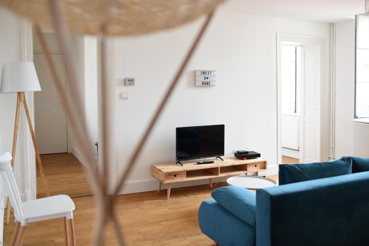 Charmand Duplex Avec Vue Sur La Cite & Les Toits Apartment Carcassonne Exterior photo